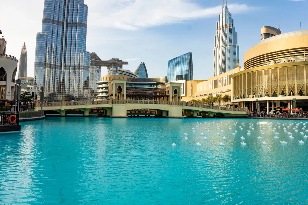 Dubai Fountain Show and Lake Ride - Photo 4